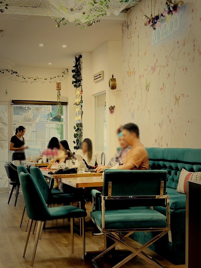 Atypico bistro interior